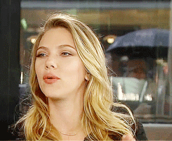 The Hottest Scarlett Johansson GIFs (15 gifs)