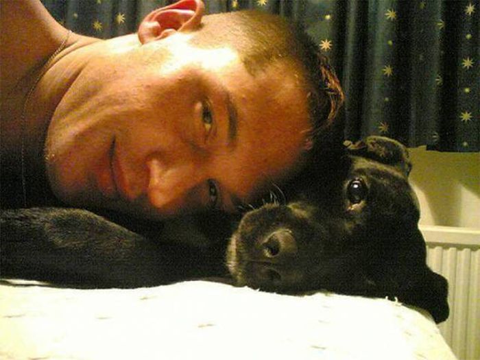Tom Hardy Knows How To Melt Hearts All Over The Internet (31 pics)