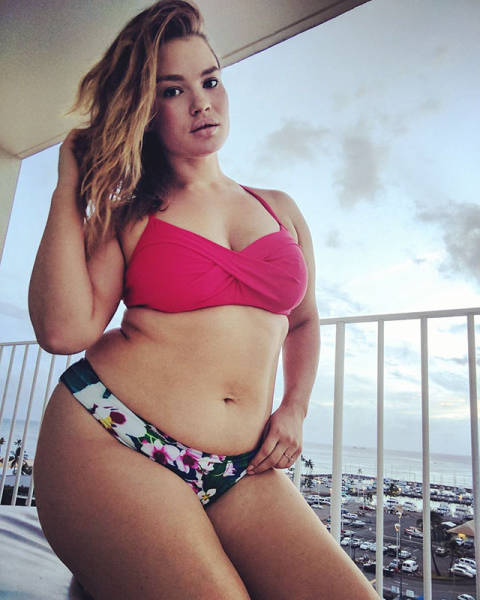 Fat Or Sexy? (34 pics)