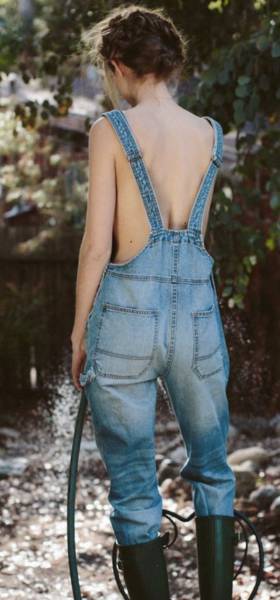 Very Hot Photos Of Girls In Overalls (39 pics)