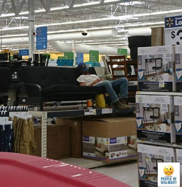 Funny And Strange People Of Walmart (34 pics)