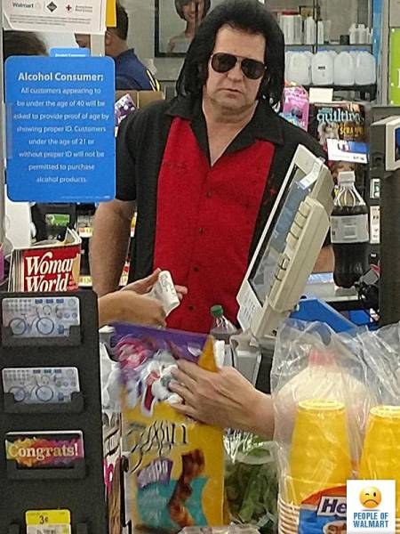 Funny And Strange People Of Walmart (34 pics)