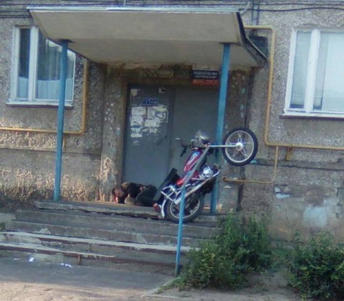 Awkward Pictures From Russia (37 pics)