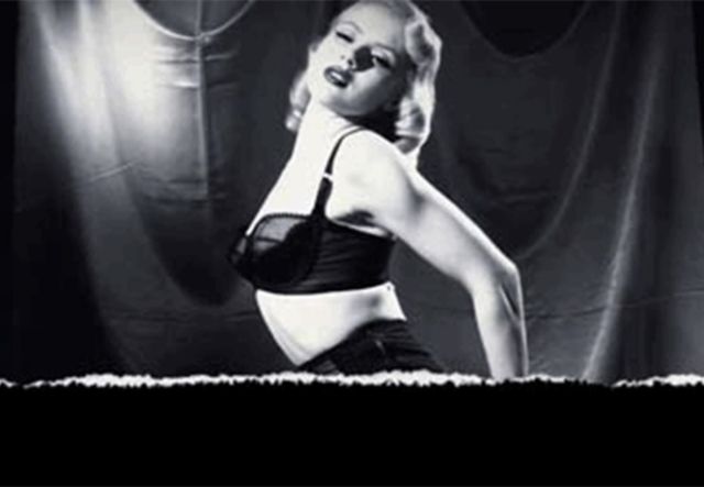Burlesque (21 gifs)