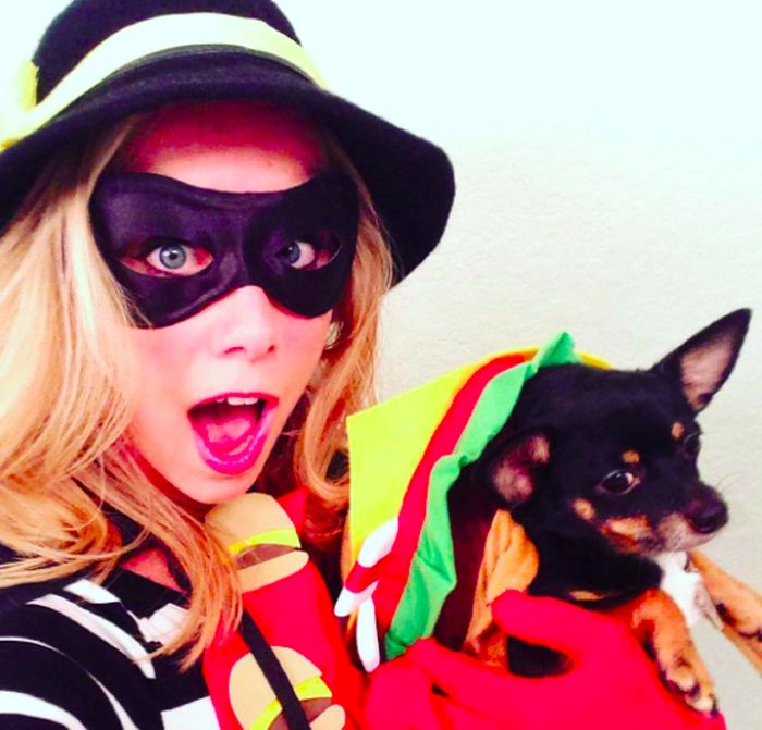Couples Halloween Costumes For You And Your Dog (23 pics)