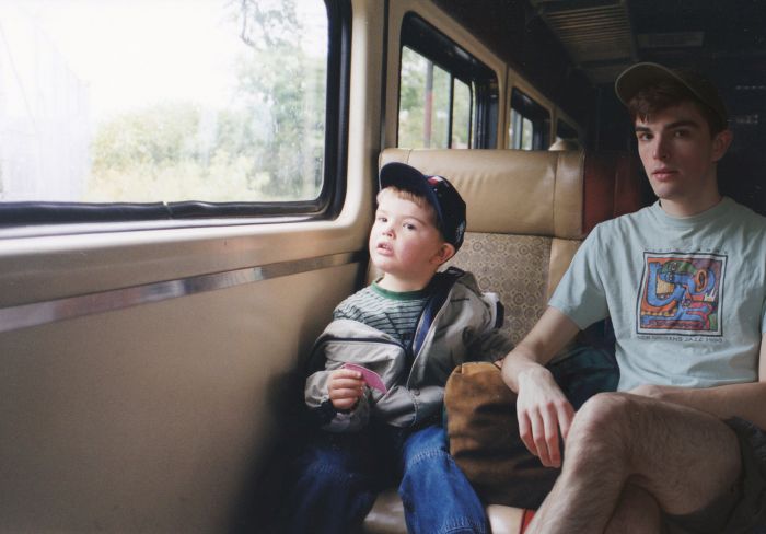 One Guy Photoshopped himself Into His Childhood Photos (11 pics)