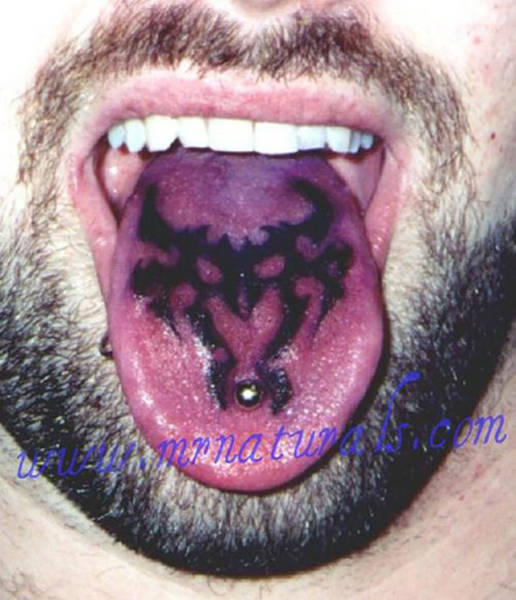 Tongue Tattoos (18 pics)