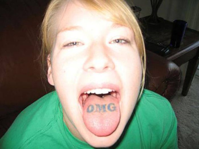 Tongue Tattoos (18 pics)