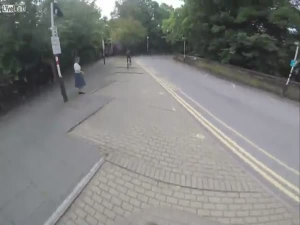 Biker Chases Down Hooded Phone Thief