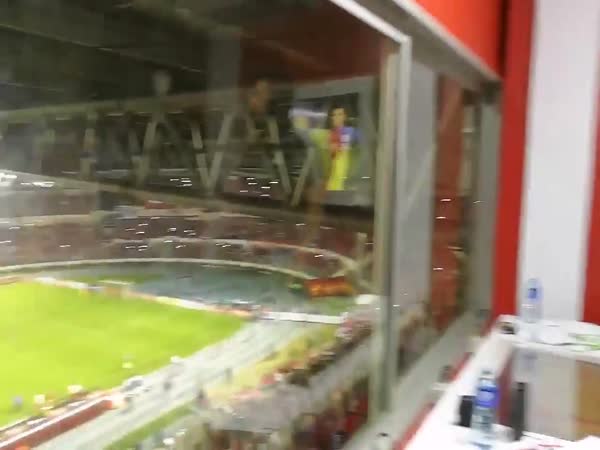 Panamanian Commentators Celebrate The Team's Exit at The 2018 World Cup