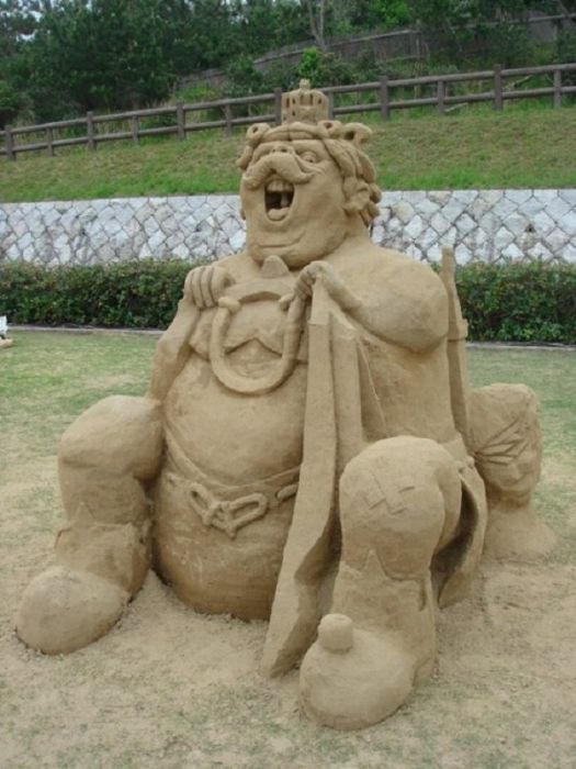 Amazing Sand Sculptures (23 pics)