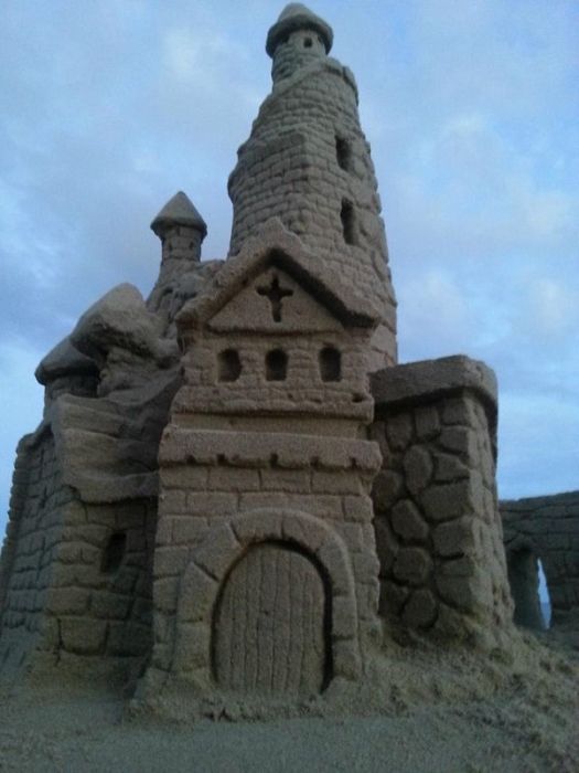 Amazing Sand Sculptures (23 pics)