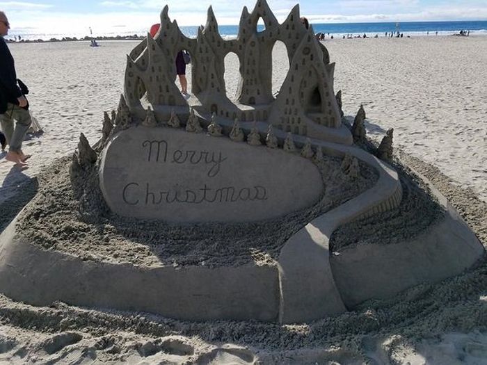 Amazing Sand Sculptures (23 pics)