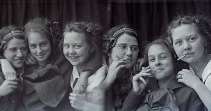 Vintage Teenagers (18 pics)