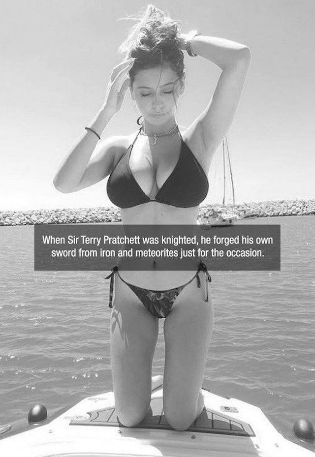 Facts and Girls (20 pics)