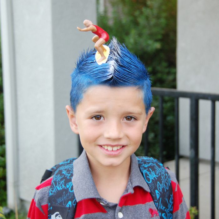The Best Hairdos From “Crazy Hair Day” at Schools (17 pics)