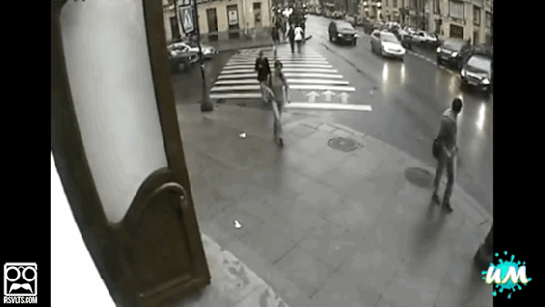 As Seen On Security Cams (15 gifs)