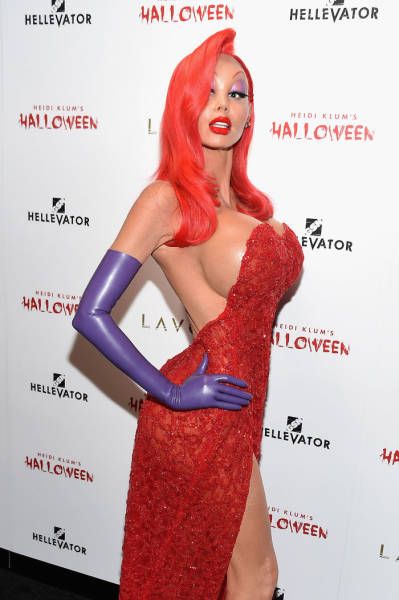 Heidi Klum Is The Queen Of Halloween Costumes (22 pics)