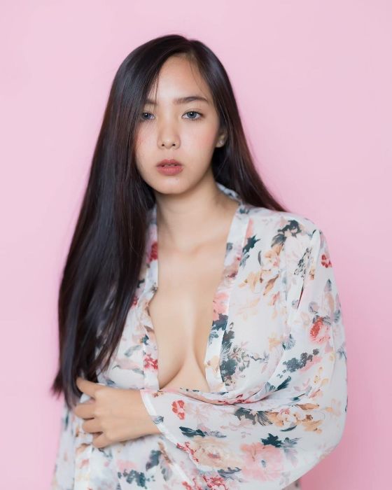 Cute Asian Girls (36 pics)