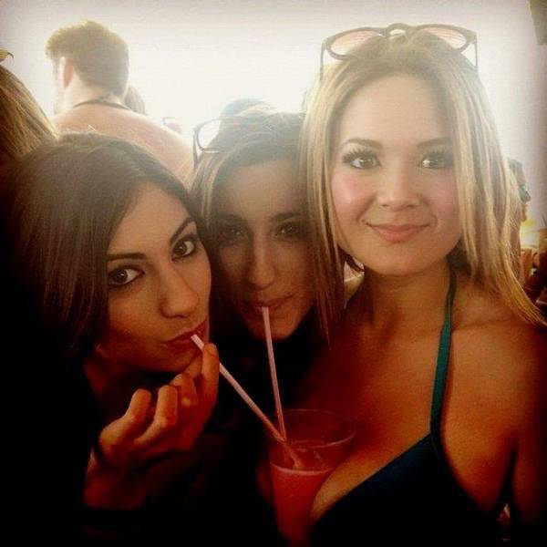 Drinking And Drunk People (49 pics)