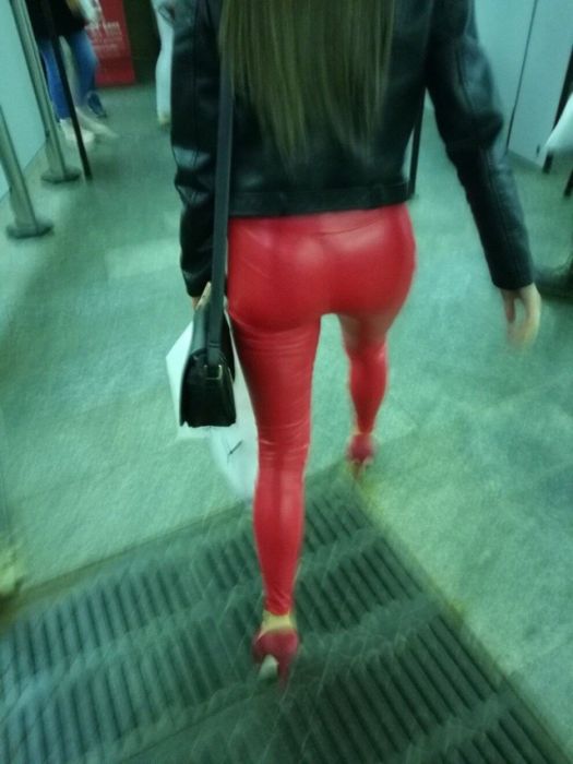 Fashion From The Underground (32 pics)