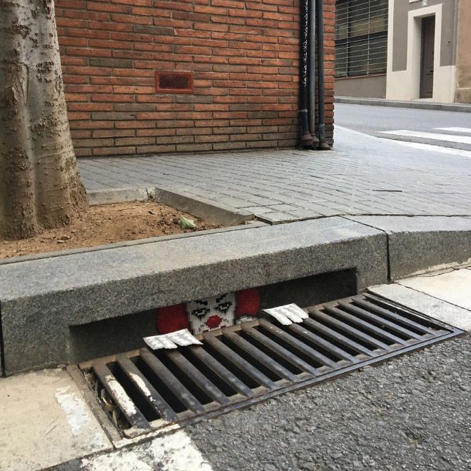 Artist Johan Karlgren Vandalizes Streets With Brilliant Pixel Art (15 pics)