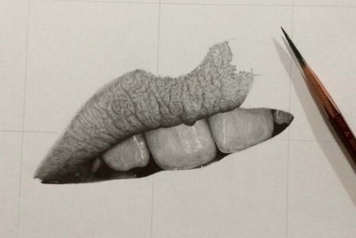 Realistic Pencil Drawings By A Japanese Artist (12 pics)