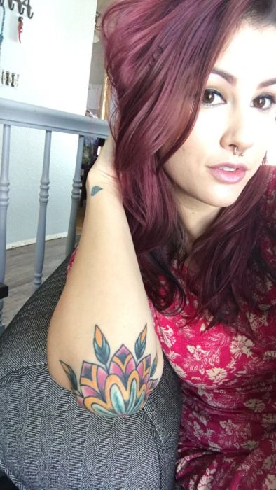Tattoo Girls (25 pics)
