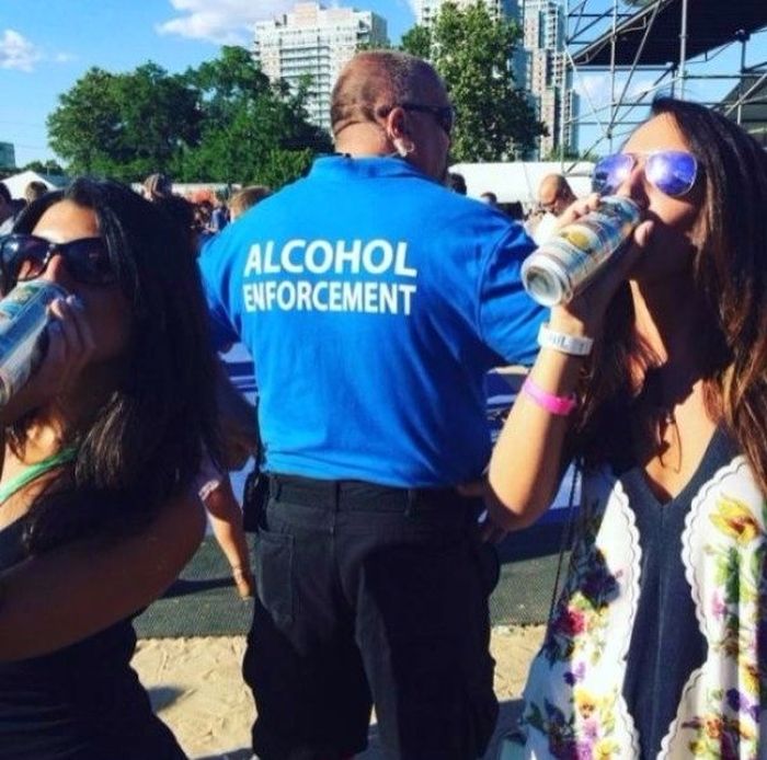It's  All About Drinking Alcohol (31 pics)