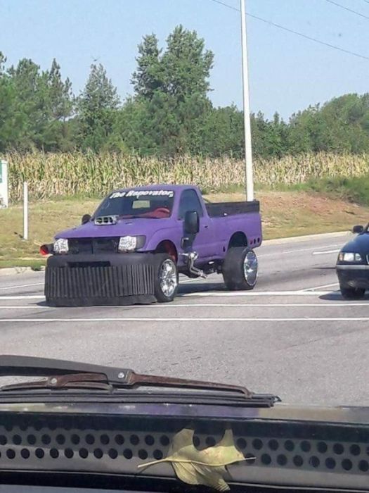 Ridiculous Car Mods (29 pics)
