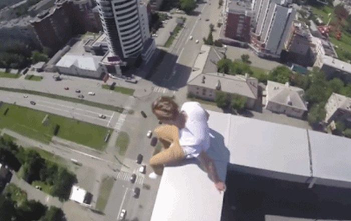 People Who Really Don’t Care About Gravity (16 gifs)