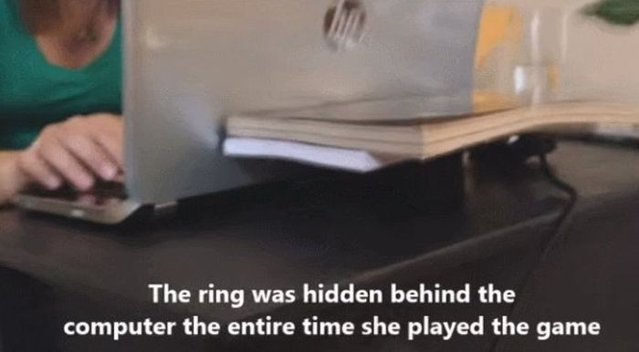 Man Proposes To Girlfriend By Making Her A Video Game (13 pics)