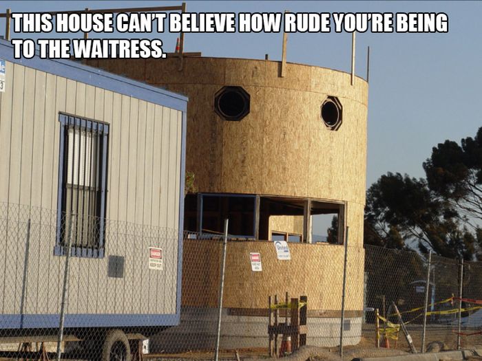 These Houses Can't Believe (17 pics)