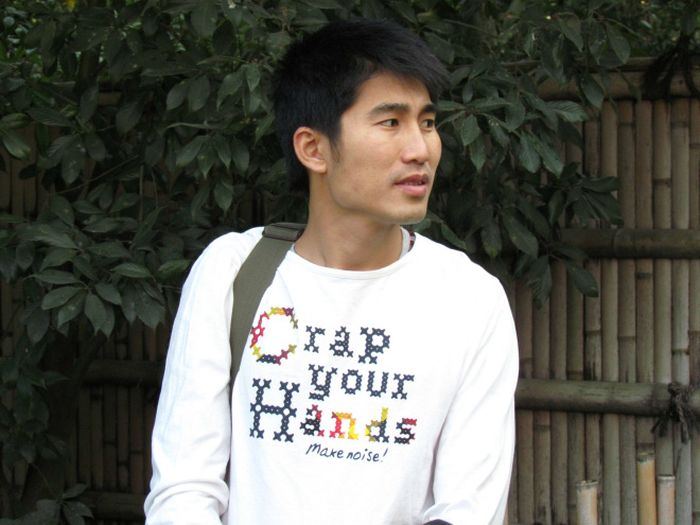 Translated Asian Shirts (20 pics)