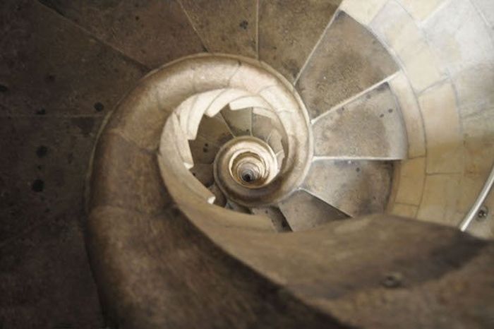 The Coolest Stairs Of The World (19 pics)