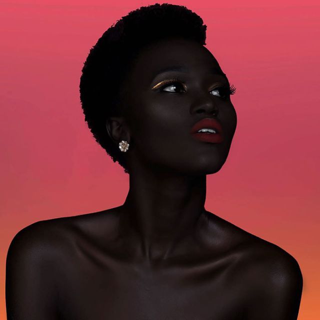 This Girl Has An Incredibly Dark Skin (11 pics)