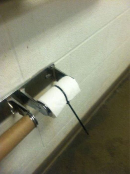 The Worst People Ever (21 pics)