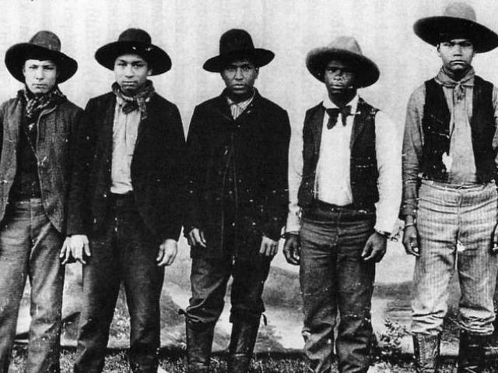 Real Photos Of The Wild West (25 pics)