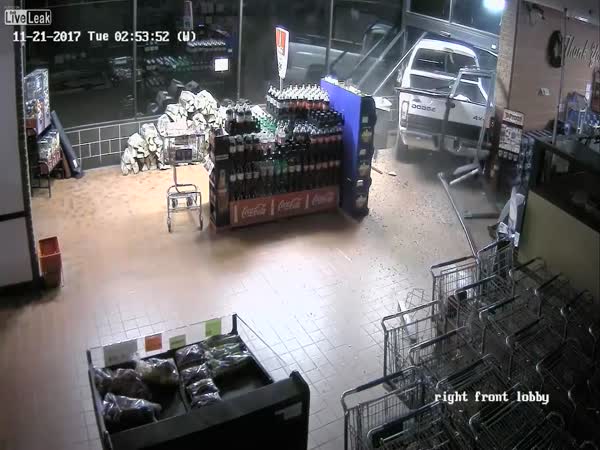 Thieves Crash Truck Into Store, Drives Away With ATM