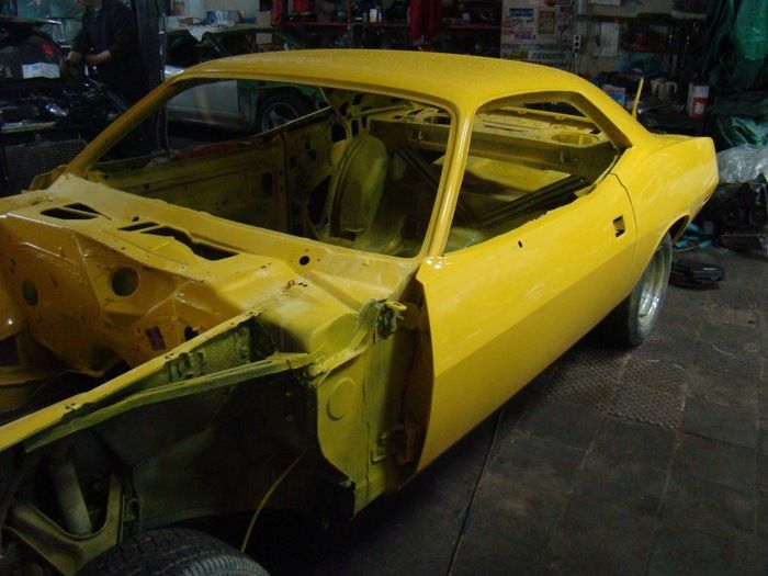 Plymouth Barracuda 1970 Before And After Photos (23 pics)