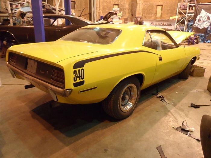 Plymouth Barracuda 1970 Before And After Photos (23 pics)