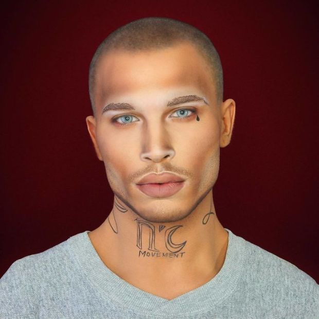 Drag Queen From Manchester Is So Good At Makeup (21 pics) Drag Queen From Manchester Is So Good At Makeup (21 pics)