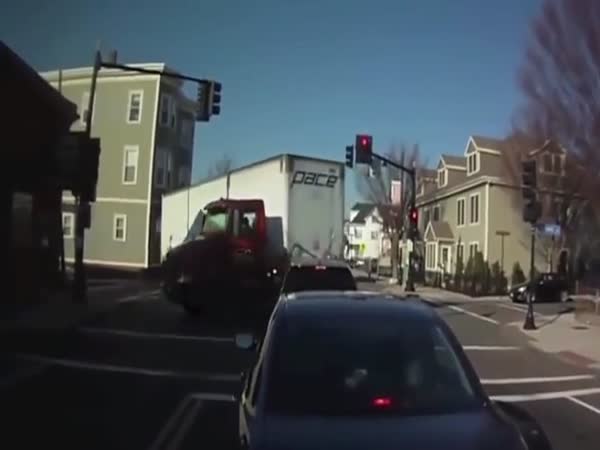 How To Professionally Do A 90 Degree Turn On A Lorry