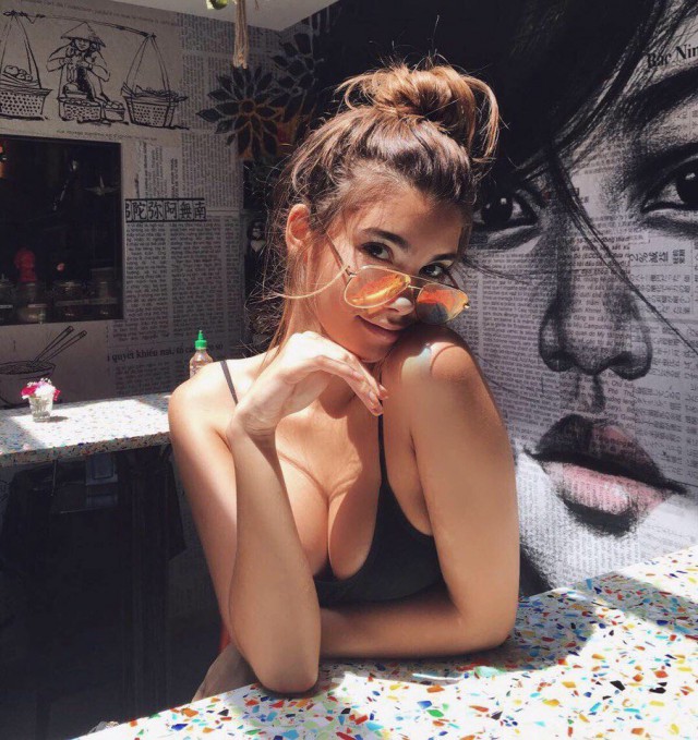 Photos Of Beautiful Girls (48 pics)
