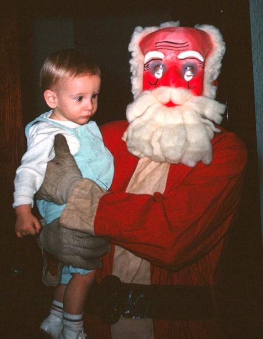 Scary Santa (32 pics)