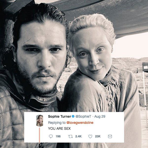 When Not Fighting Tor The Iron Throne, The Game of Thrones Cast Are Friends (22 pics)
