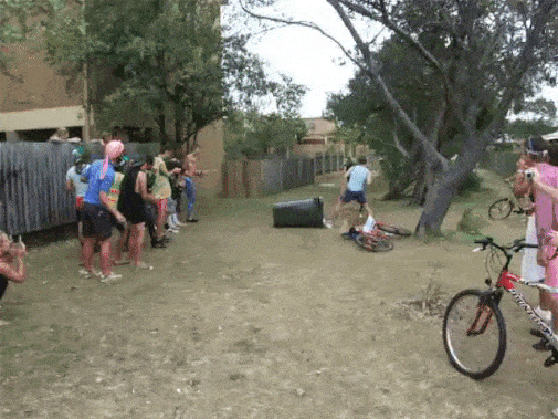 Bike Fails (16 gifs)