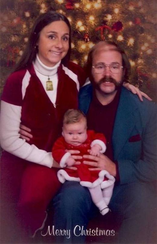 This Family Might Be Making The Best Christmas Cards (15 pics)