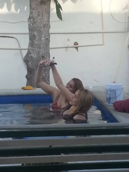 Acid Picdump (90 pics)