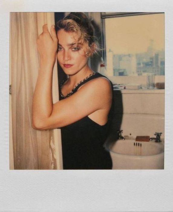 Young Madonna (21 pics)